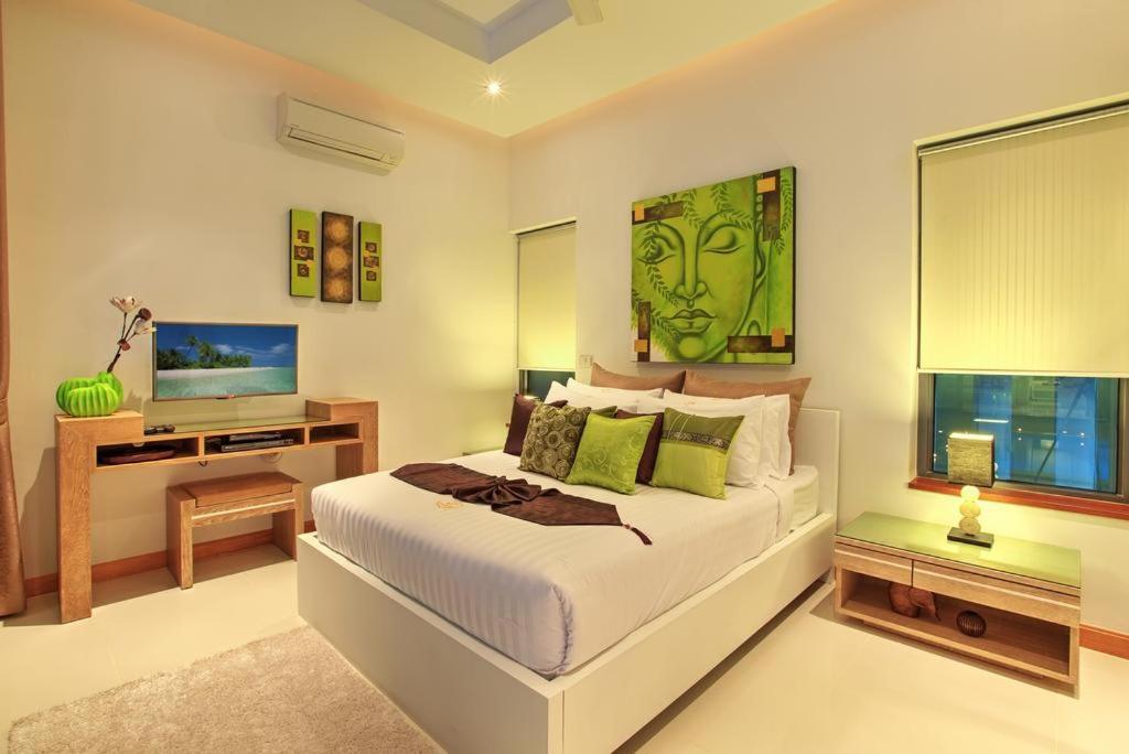 Crystal Pool Villa Rawai Exterior foto